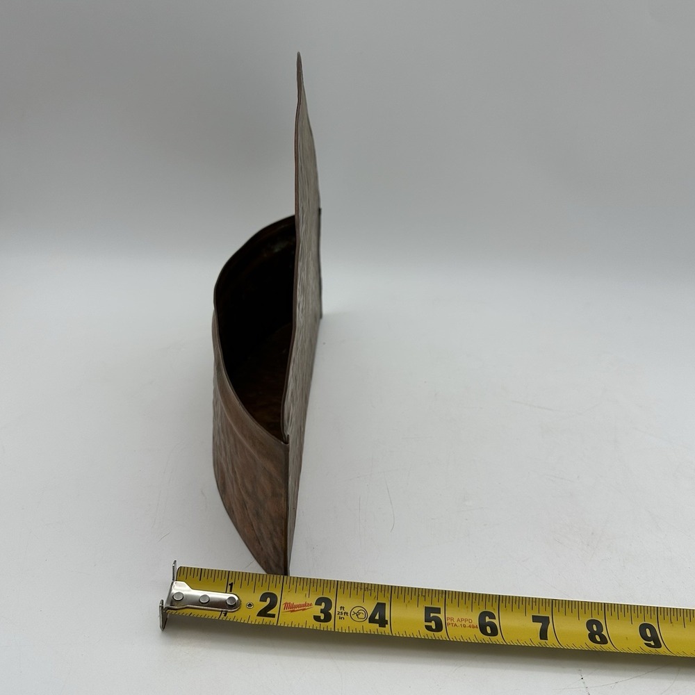 Vintage Hammered Copper Mail/Letter Holder 10" x 9" Wall Hanging Half Moon Shape - Picture 4 of 6